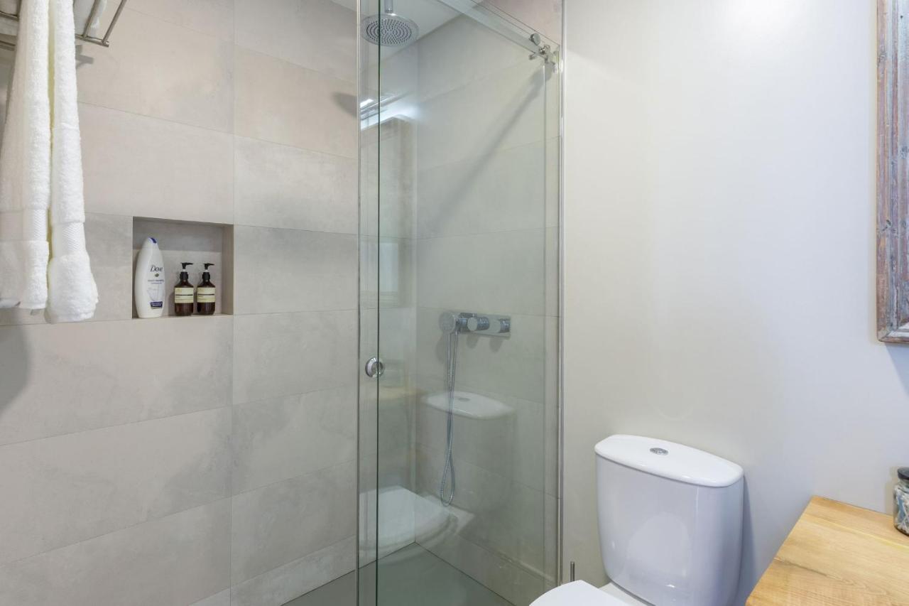 Elegant 2Br Duplex In City Center By Lovelystay Porto Bagian luar foto